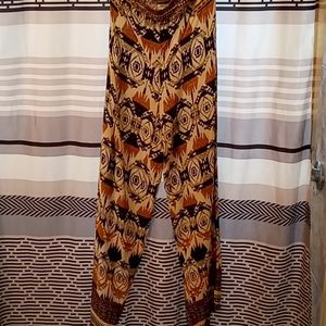 Earthbound light, flowy, wide leg pants